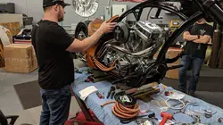 American Chopper S11E02 Souvenirs, souvenirs