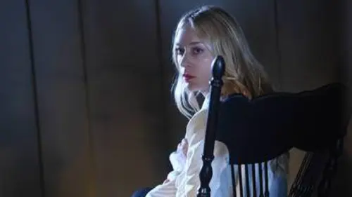 American Horror Story : Hotel S05E06 Chambre 33