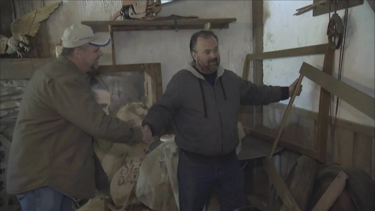 American Pickers, la brocante made in USA S08E04 L'usine du docteur P.