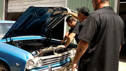 Americars : pièces détachées S01E09 Ressusciter une Chevy Shortbed de 69 (1/2)