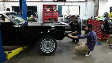 Americars S04E14 La Falcon d'Aaron