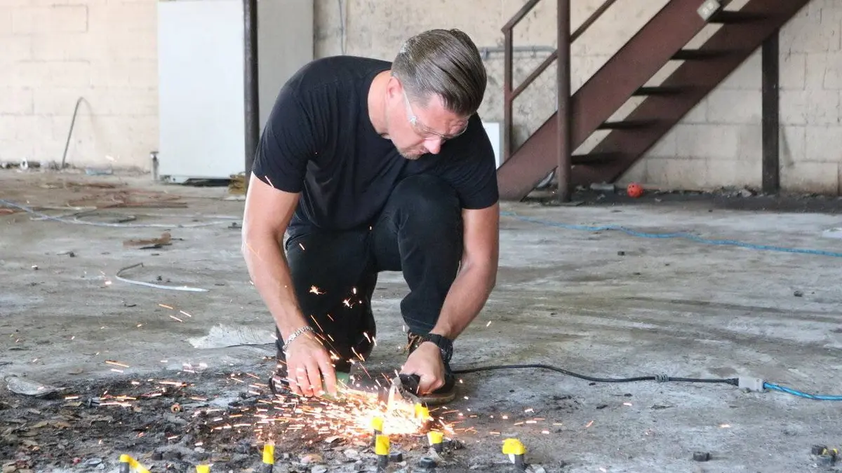 Americars: SOS Garage S02E09 Quick stop auto repair