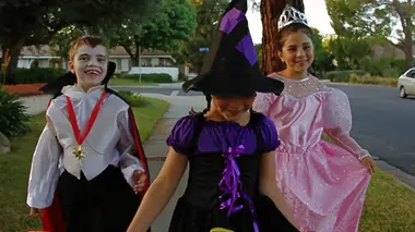 Des bonbons ou un sort