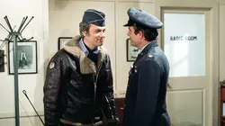 Amicalement vôtre S01E15 Un risque calculé