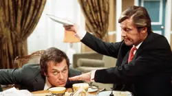 Amicalement vôtre S01E09 Un drôle d'oiseau