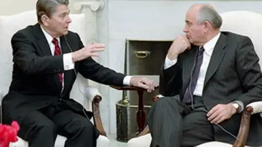 La guerre froide : une brèche dans le mur