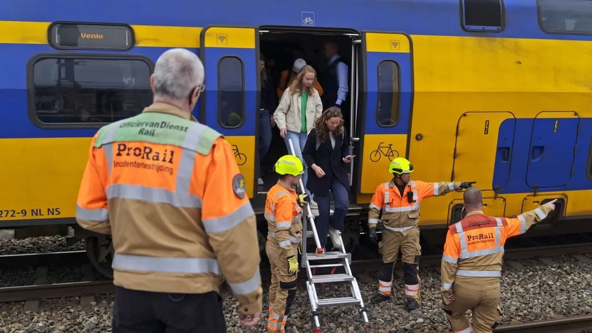 Épisodes de Amsterdam Central 24h/24