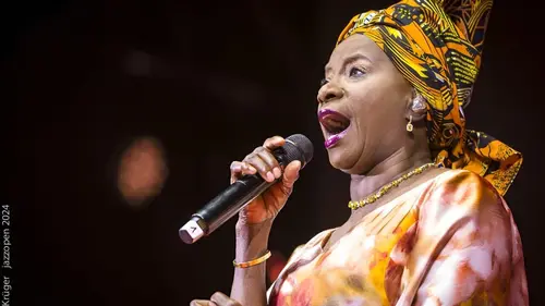 Angélique Kidjo - Jazzopen Stuttgart 2024