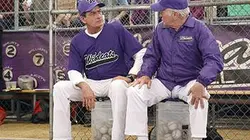 Anger Management S02E17 Charlie renoue avec le baseball