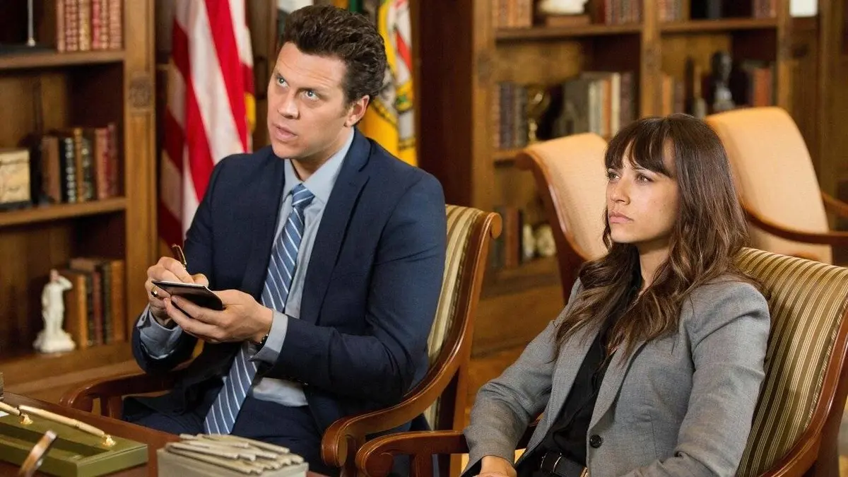 Angie Tribeca S01E02 C'était l'organisatrice de mariage
