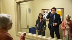 Angie Tribeca S01E03 Le coupable est le ventriloque