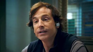 Angie Tribeca S03E05 Ça paraît dingue, mais c'est un coup des Experts Miami.