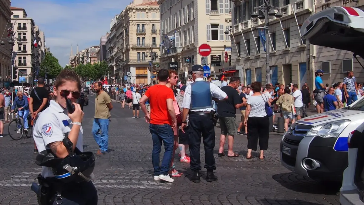 Appels d'urgence S17E130 Incivilités, agressions : les policiers de Provence sous pression