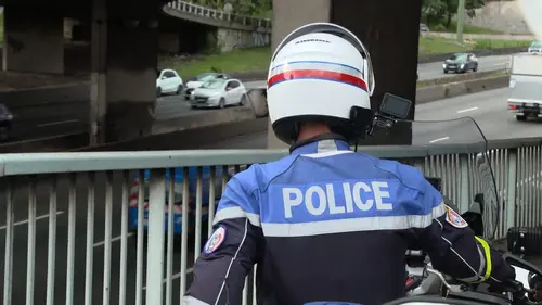 Appels d'urgence S25E287 Motards de Paris : ça chauffe sur le périph
