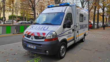Samu de Clermont baroudeurs de l'urgence au pied des volcans