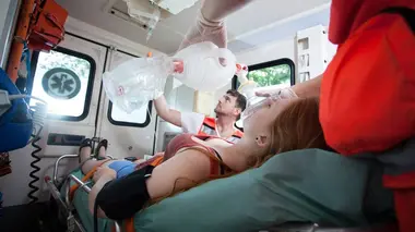 Appels d'urgence Accidents et urgences vitales : SAMU et pompiers sous tension à Melun
