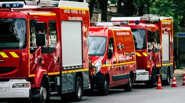 Appels d'urgence S21E216 Argenteuil : 110 pompiers dans l'enfer urbain
