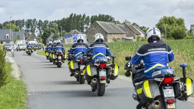 Appels d'urgence S22E228 Motards de la police : formation extrême pour missions à hauts risques