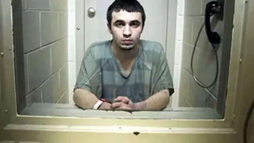 Après 48 heures, l'enquête continue E01 Deux accusés sur un banc