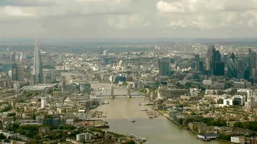 Après le chaos Londres, ville mutante