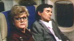 Arabesque S03E12 Le cadavre voyage en première