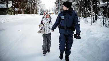 Arctic Circle S01E01