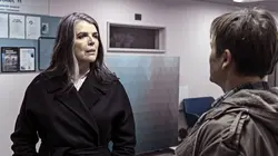 Arnaques et thérapie S02E03 I Have a Very Delicate Nose