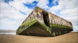 Arromanches, le port du Débarquement