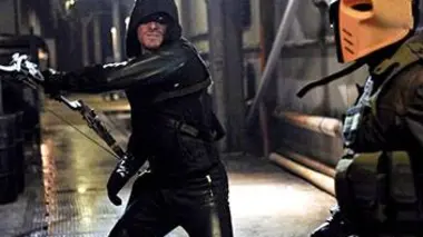 Arrow S02E21 Le calme avant la tempête