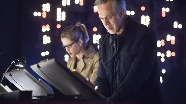 Arrow S04E21 Avant la fin du monde