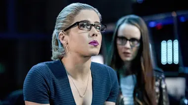 Arrow S05E18 Sous protection