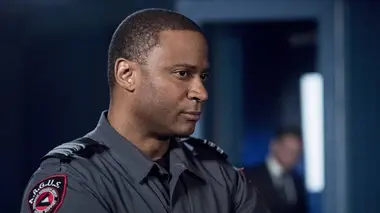 Arrow S07E03 Transgression