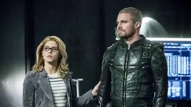 Arrow S07E19 Spartan
