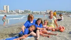 Arte Regards Mamies au pair