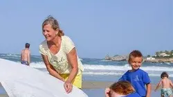 Arte Regards Mamies au pair