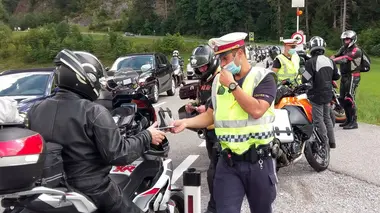 Les bikers contre les citadins