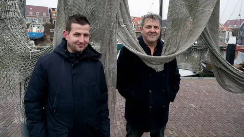 Arte Regards E817 Ils protestent contre les mesures sanitaire