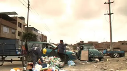 Artisans du changement S02E01 Le salaire de l'espoir