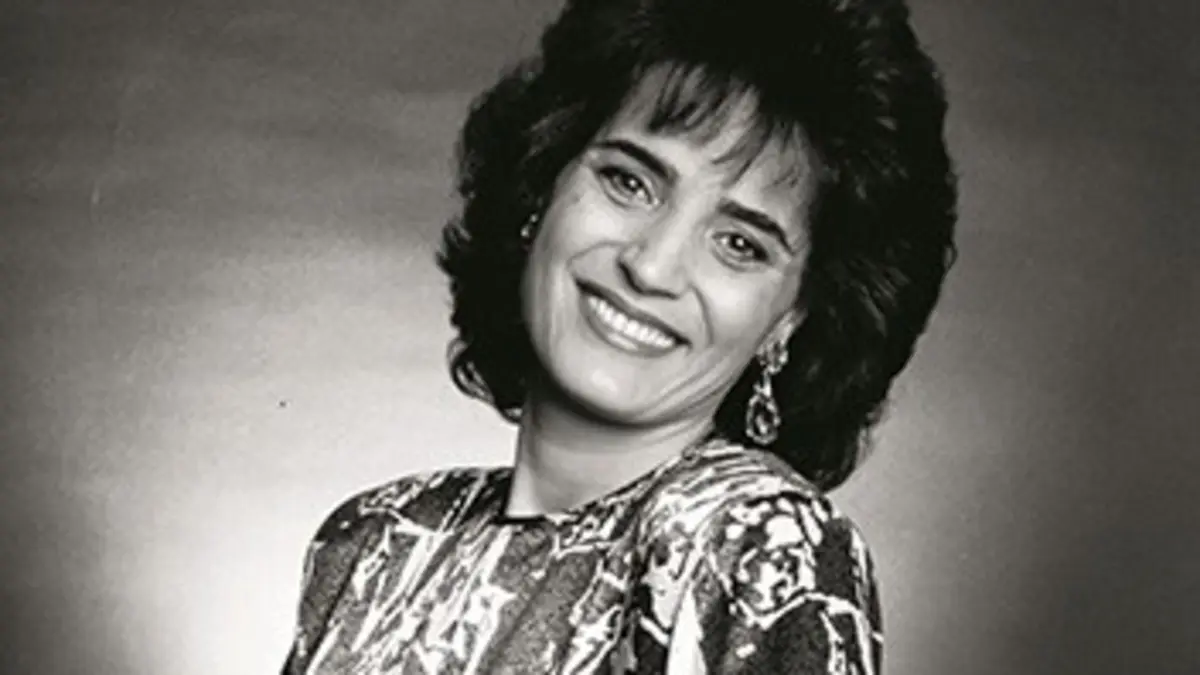 Artistes de France Linda de Suza, chanteuse venue du Portugal