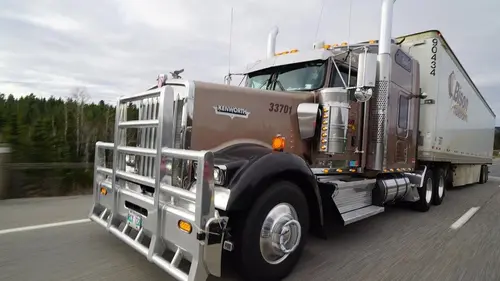 Les routiers de l'extrême S06E05 Tropique de l'escargot