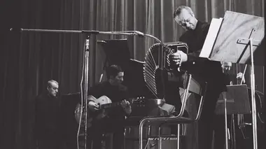 Astor Piazzolla : The Years of the Shark