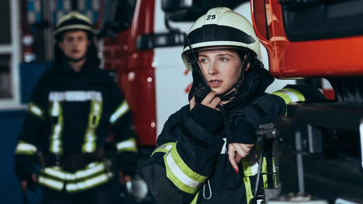Au coeur de... Pompiers, urgentistes : la course pour la vie