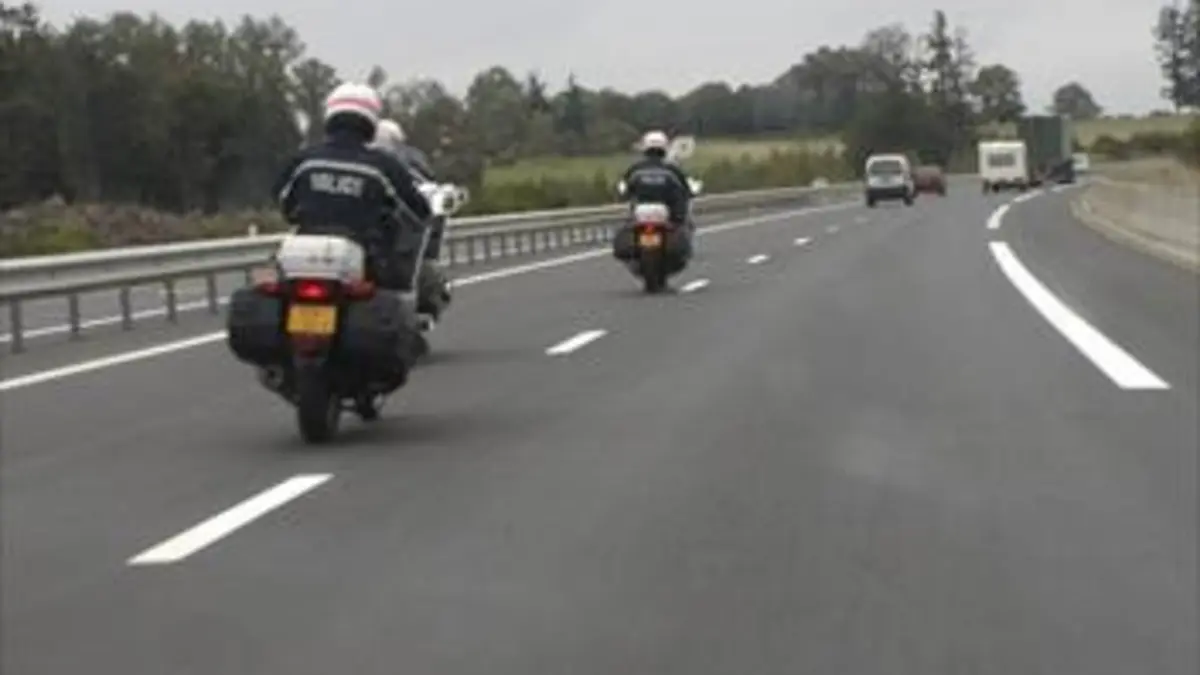 Au coeur de l'enquête Accidents, chauffards, alcool : 100 jours avec des gendarmes de l'autoroute du Sud-Ouest (n°1)