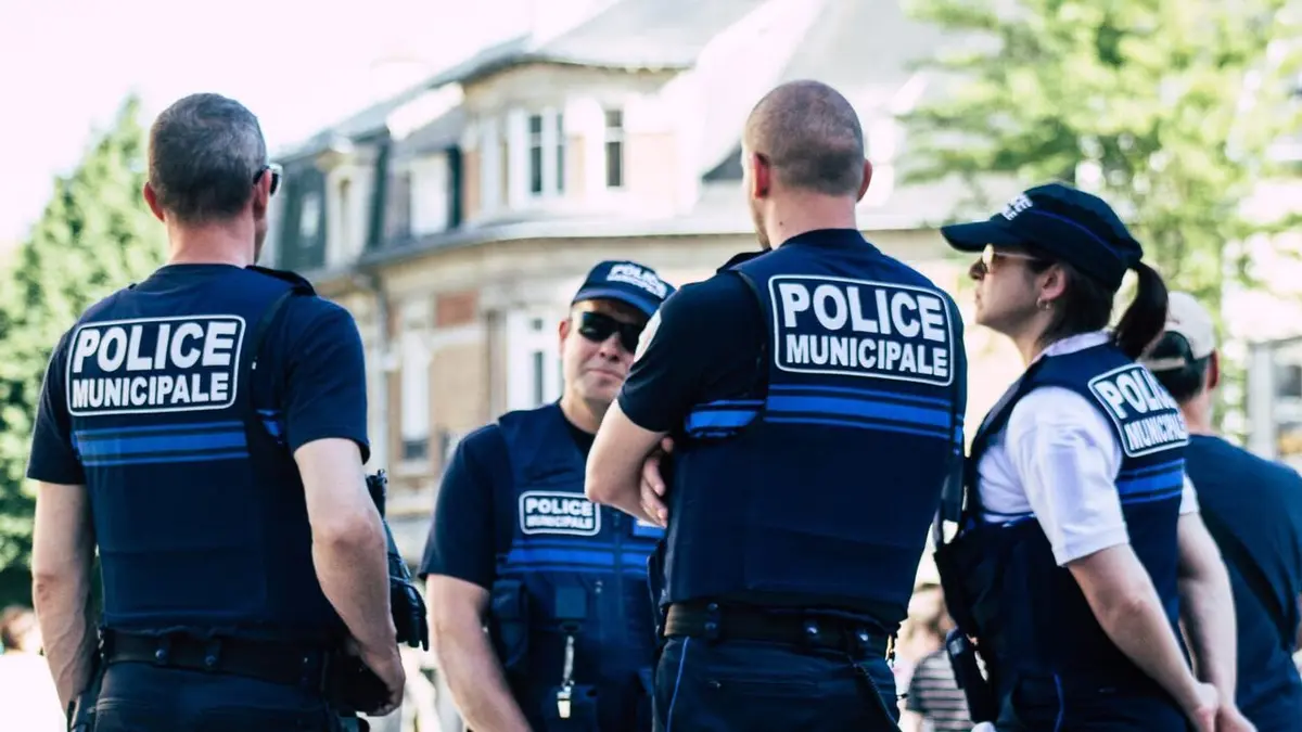 Au coeur de l'enquête Policiers en action : alerte au cap d'Agde