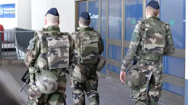 Attentats, catastrophes naturelles, vigipirate : 100 jours d'entraînement avec les unités spéciales