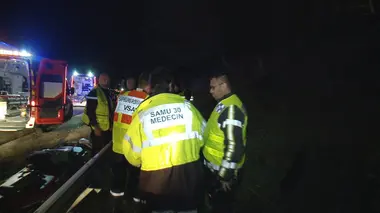 Au coeur de l'enquête Accident de la route, urgences vitales, comas : 100 jours avec le SAMU de Nîmes