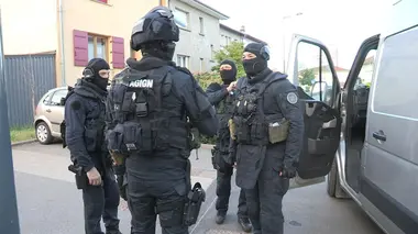 Au coeur de l'enquête Dealers, trafiquants d'armes, braqueurs : 100 jours avec le GIGN de Dijon (n°2)