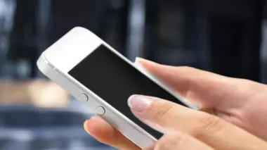 Camille Anguenot : séductrice, menteuse et forcément suspecte ?