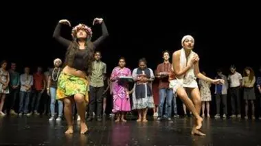 Au-delà des mers, rêve de théâtre