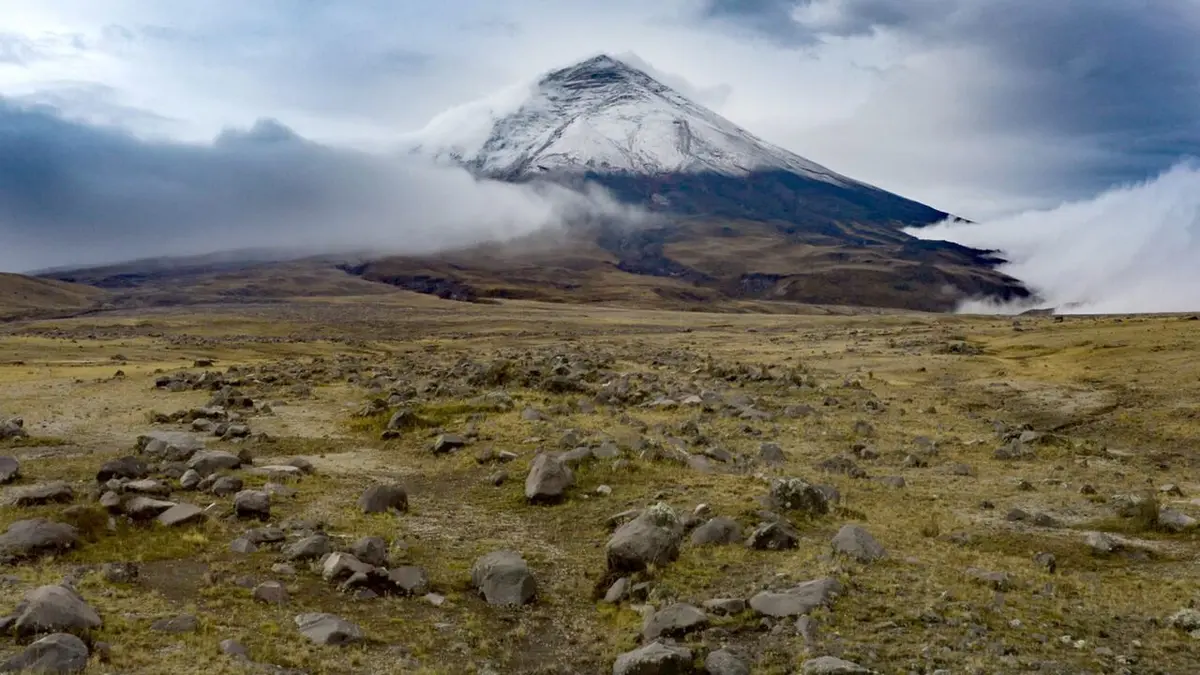 Au-delà des nuages : les Andes - Les peuples des volcans